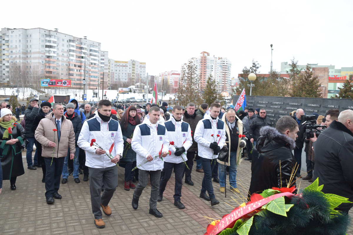 Навсегда в нашей памяти.