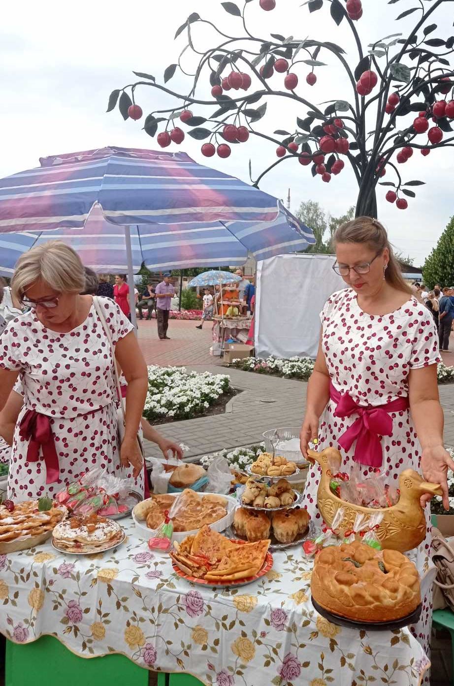Вишнёвый фестиваль «Вишневарово»