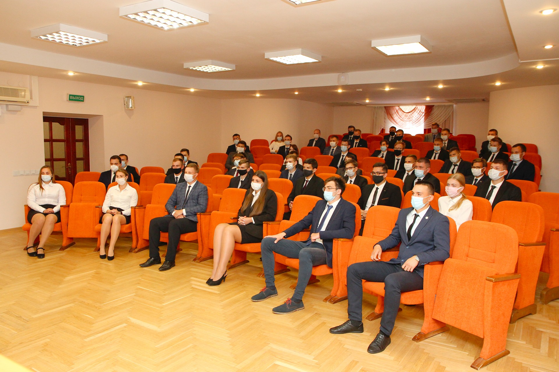 Уже коллеги: ежегодная встреча руководства УП «Витебскоблгаз» с молодыми специалистами 2021 года