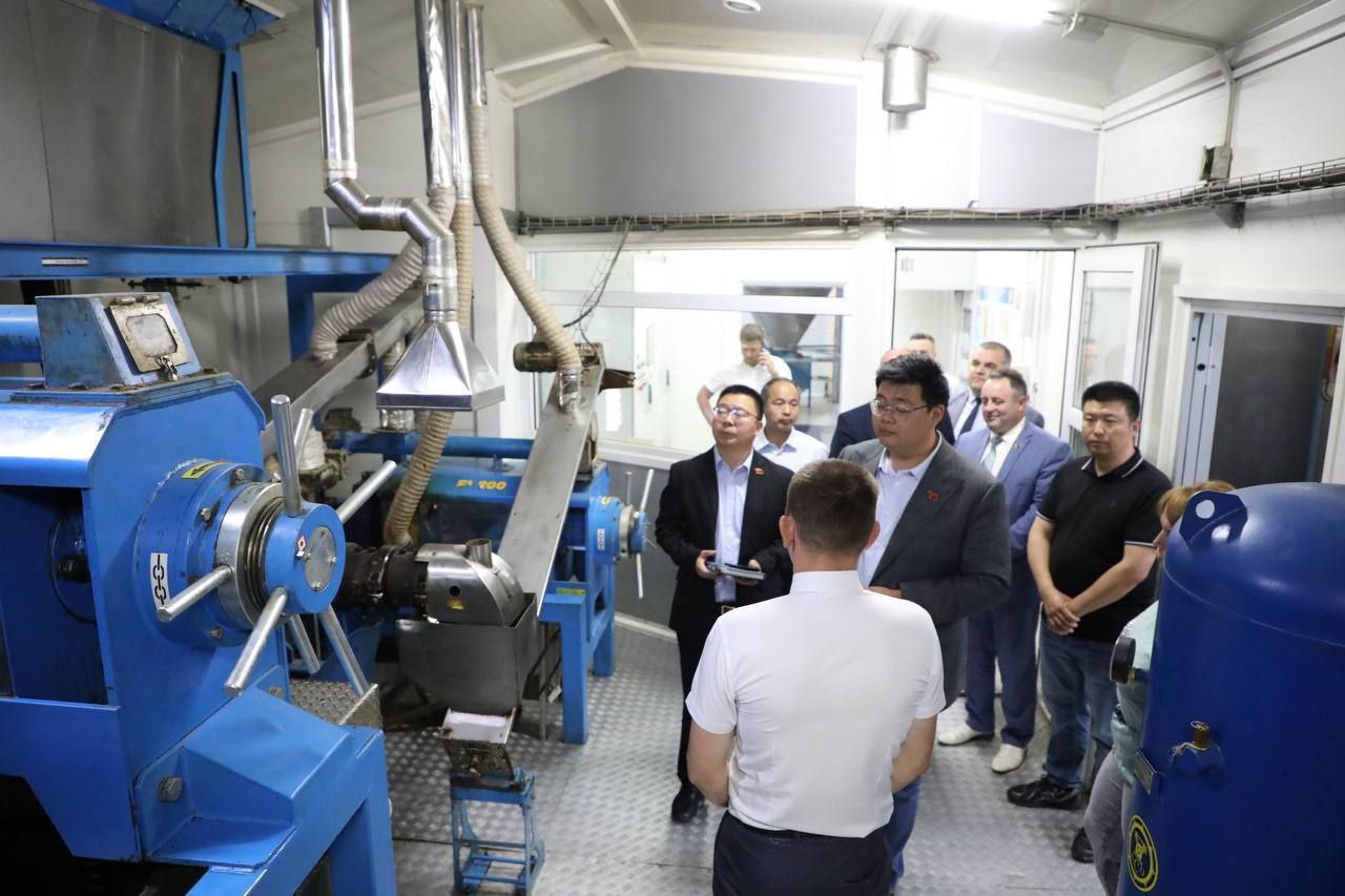 Представители компании King Peng (KHP) ознакомились с ключевыми производственными площадками СХП «Мазоловогаз» УП «Витебскоблгаз».
