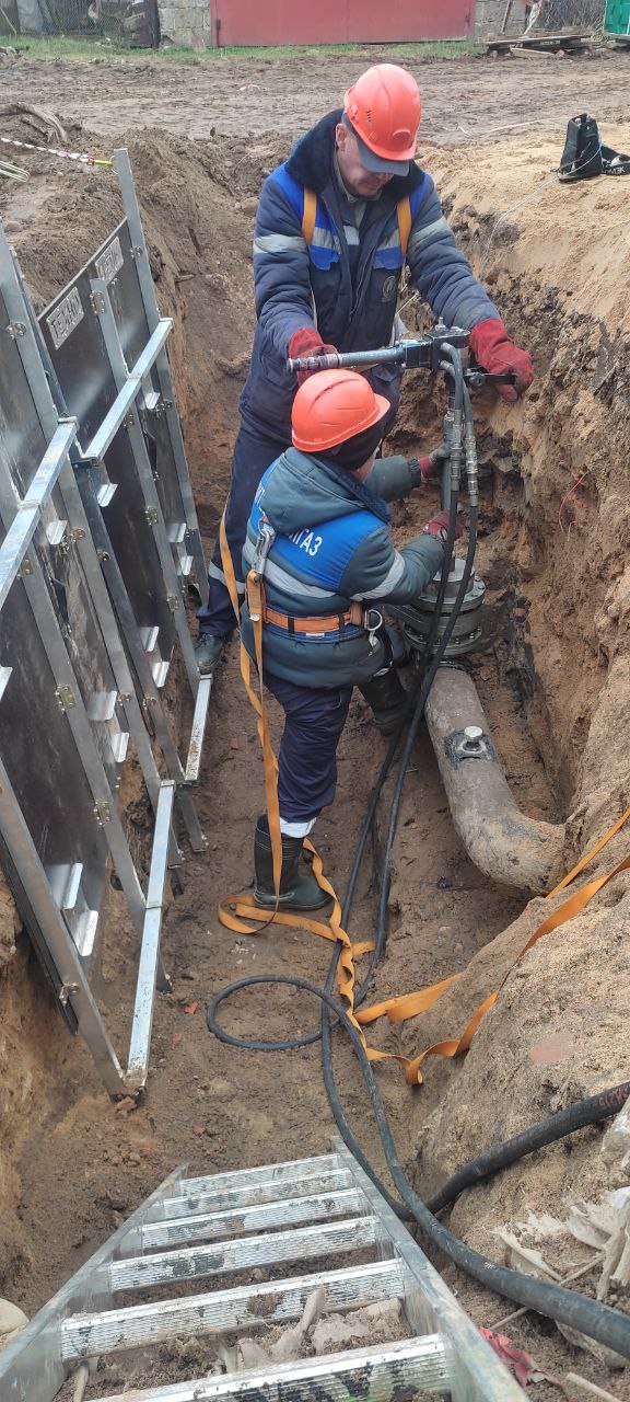 Работа Толочинского РГС по замене выработавших нормативных срок эксплуатации отключающих устройств и ликвидации подземных колодцев с отключающими устройствами.
