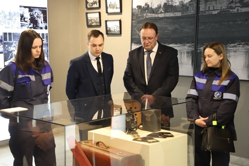 Участники корпоративного конкурса ПУ «Витебскоблгаз» посетили Музей Заслонова и Курган Славы.