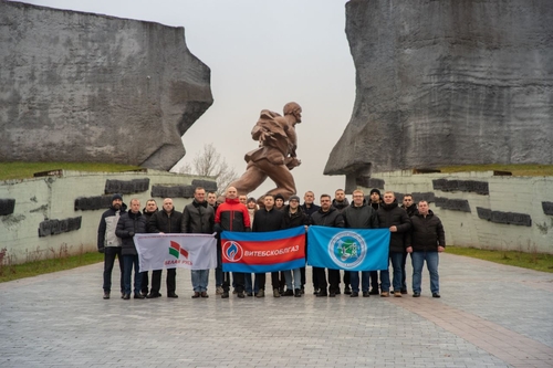  Члены трудового коллектива ПУ «Полоцкгаз» отправились в патриотическое путешествие на Ушачскую землю.