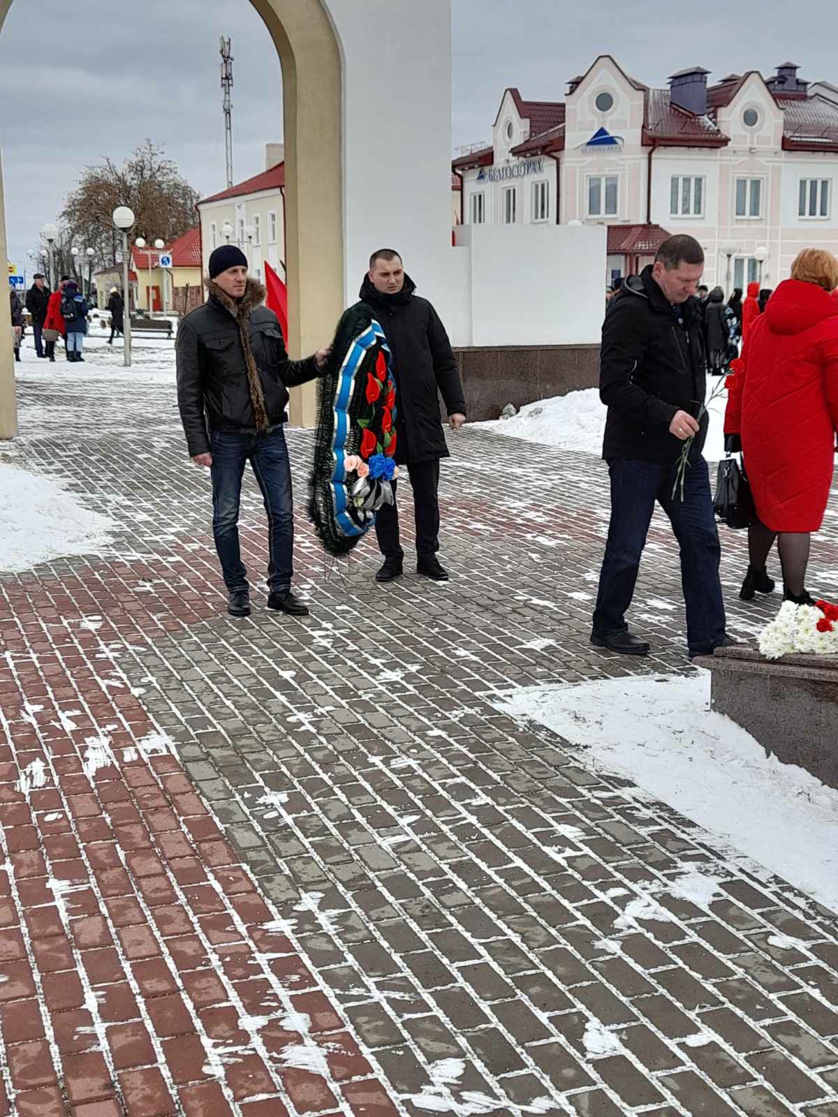 23 февраля