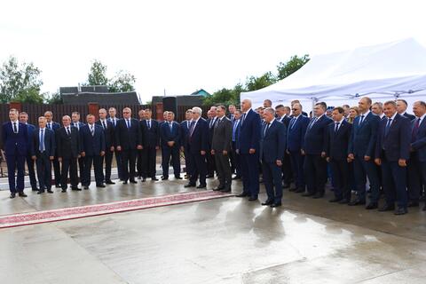 Плодотворный труд — поддержка руководства.