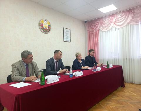 С полным охватом... 